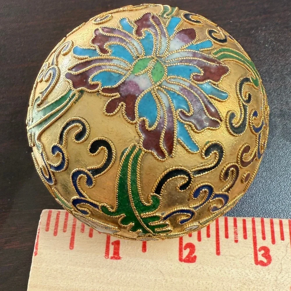 Vintage Cloisonne Ball Orb Decorative Figurine Golden Floral Design‎